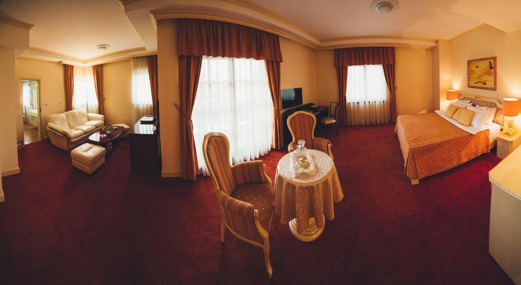 Hotel Bevanda Mostar Quarto foto