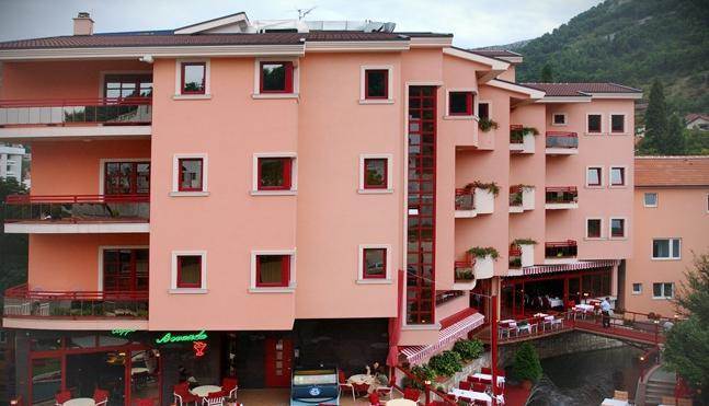 Hotel Bevanda Mostar Exterior foto